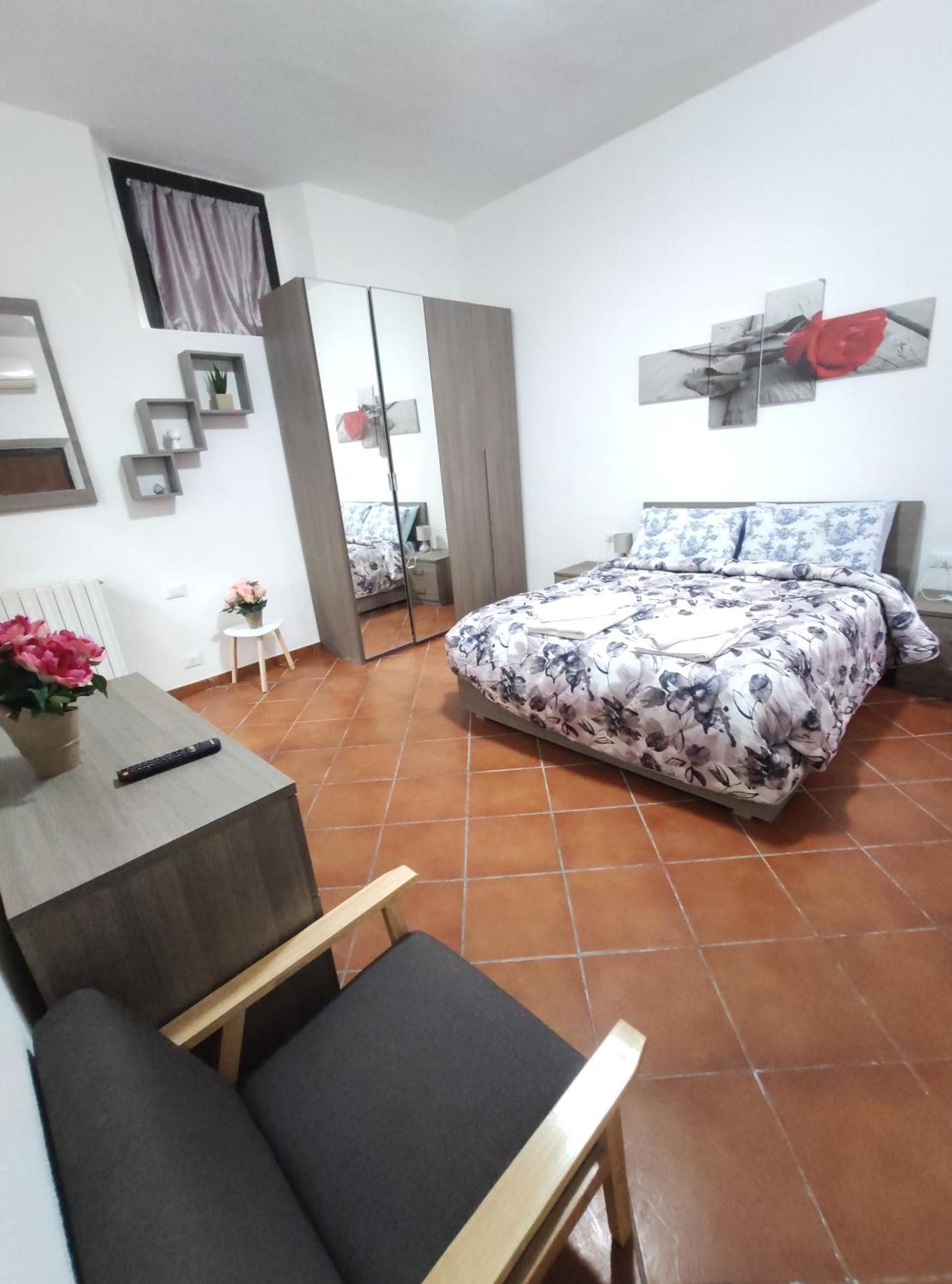 C&y Via S Lorenzo Apartment Novara